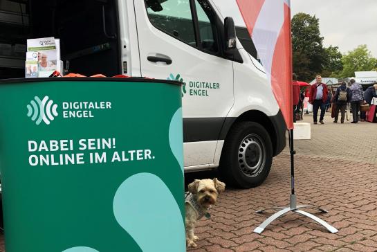 Digitaler Engel in Itzehoe auf dem Marktplatz